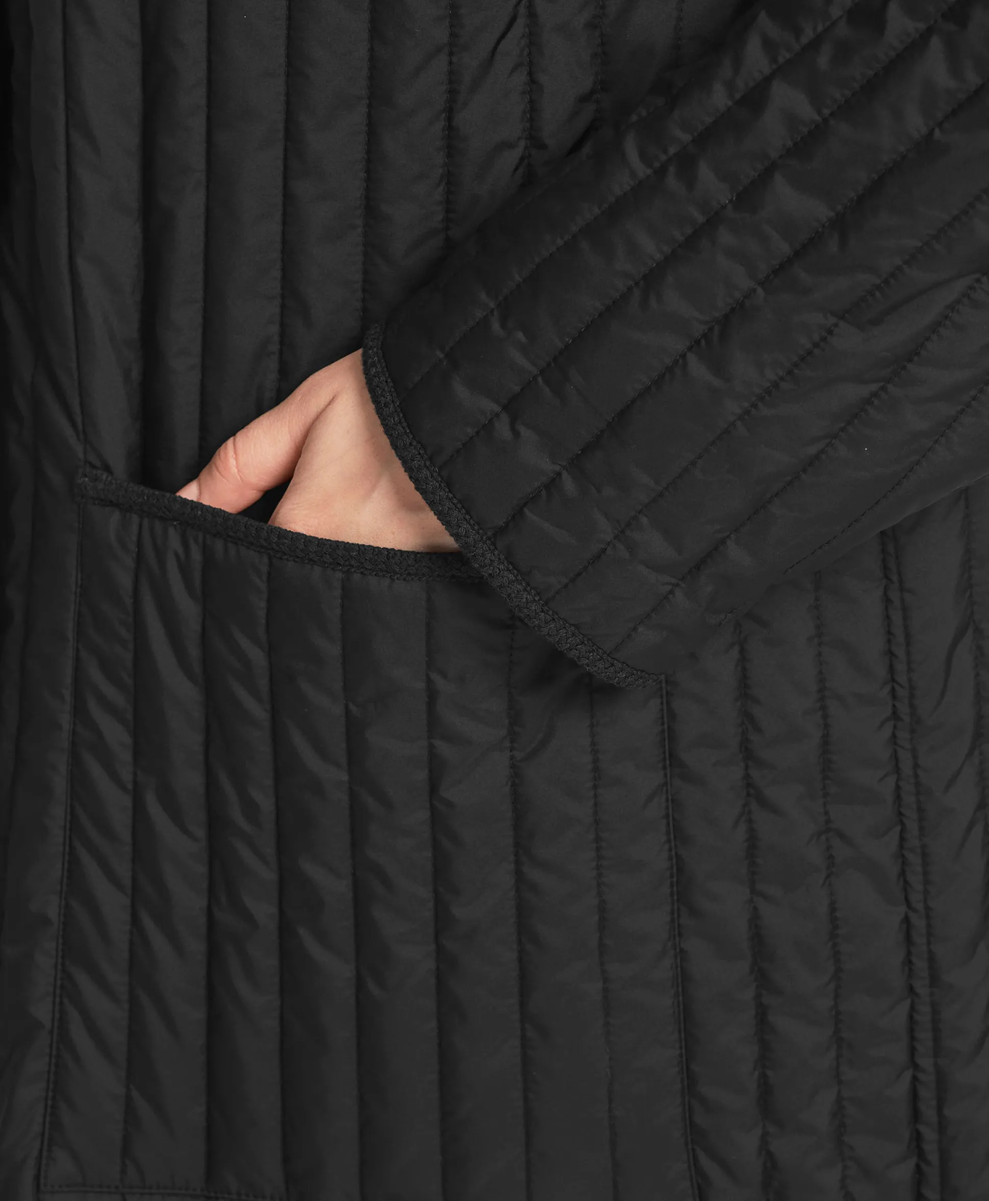 Sale Jack Ws 12.04 W25 Zwart Dames Jassen